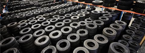 LKW-Reifen bei Heuver: großer Lagerbestand, wettbewerbsfähige Preise und schnelle Lieferung